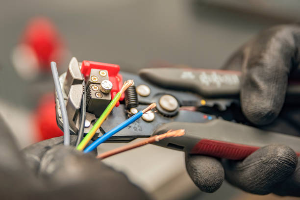 Best Electrical Troubleshooting Services  in Spotswood, NJ