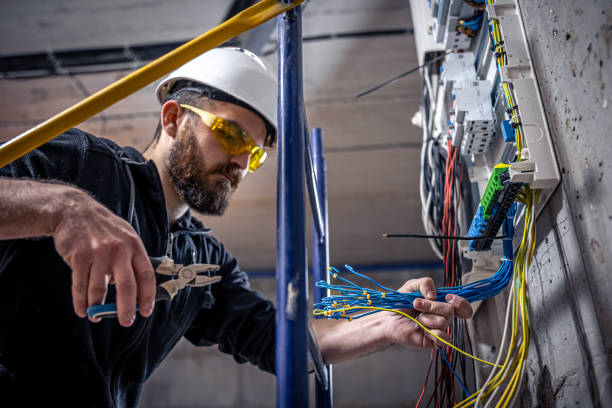 Best Affordable Emergency Electrician  in Spotswood, NJ